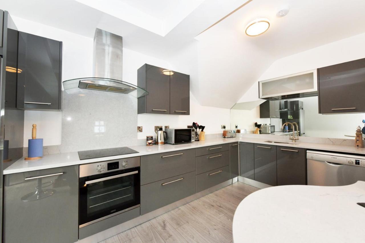 Pier House Luxury Apartment Dingle Exterior foto