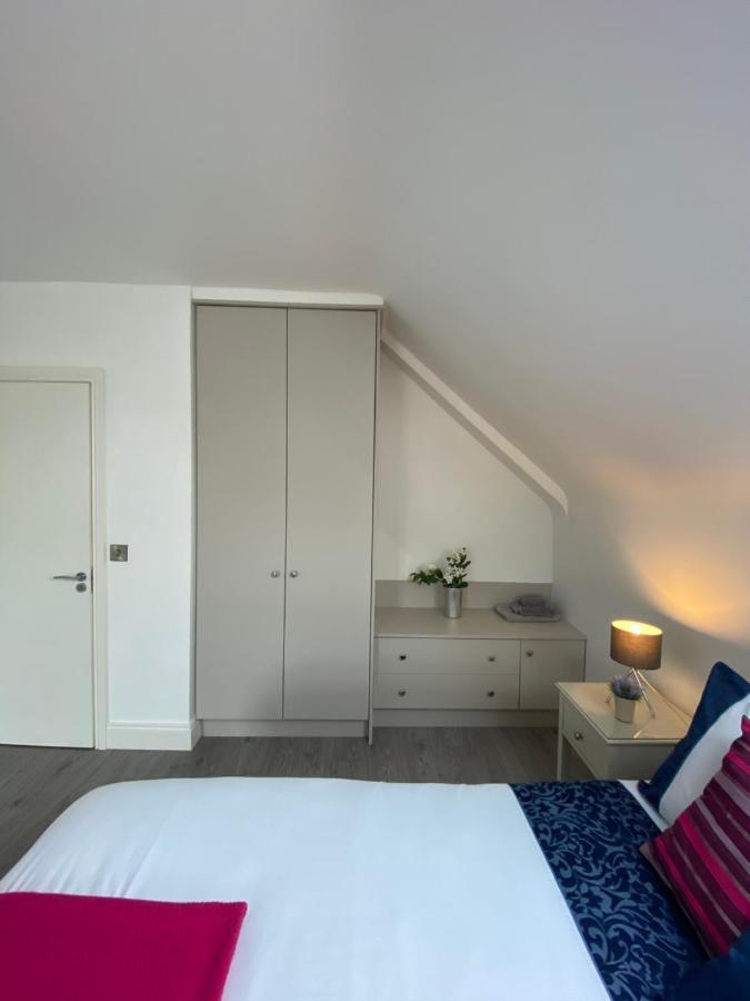 Pier House Luxury Apartment Dingle Exterior foto