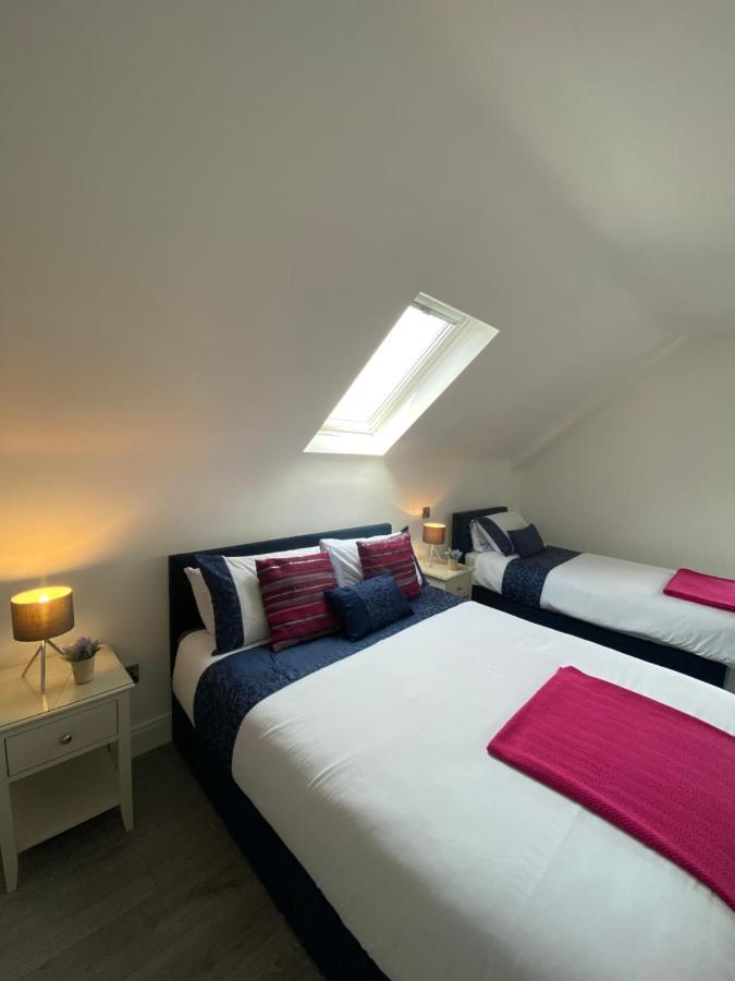 Pier House Luxury Apartment Dingle Exterior foto